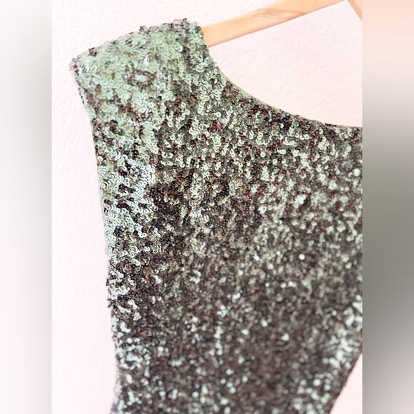 Alice and Olivia Green Sequin Short Sleeve Mini Dress Size S - Picture 3 of 10